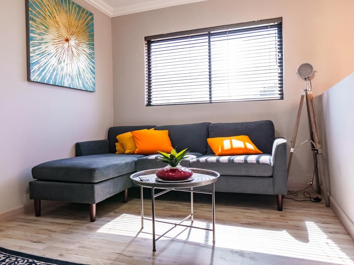Dreamcatcher Airbnb Apartment *